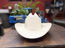 Load image into Gallery viewer, Tombstone 1000X Chaparral ( estilo Sinaloa ) Falda 3 1/2&quot;
